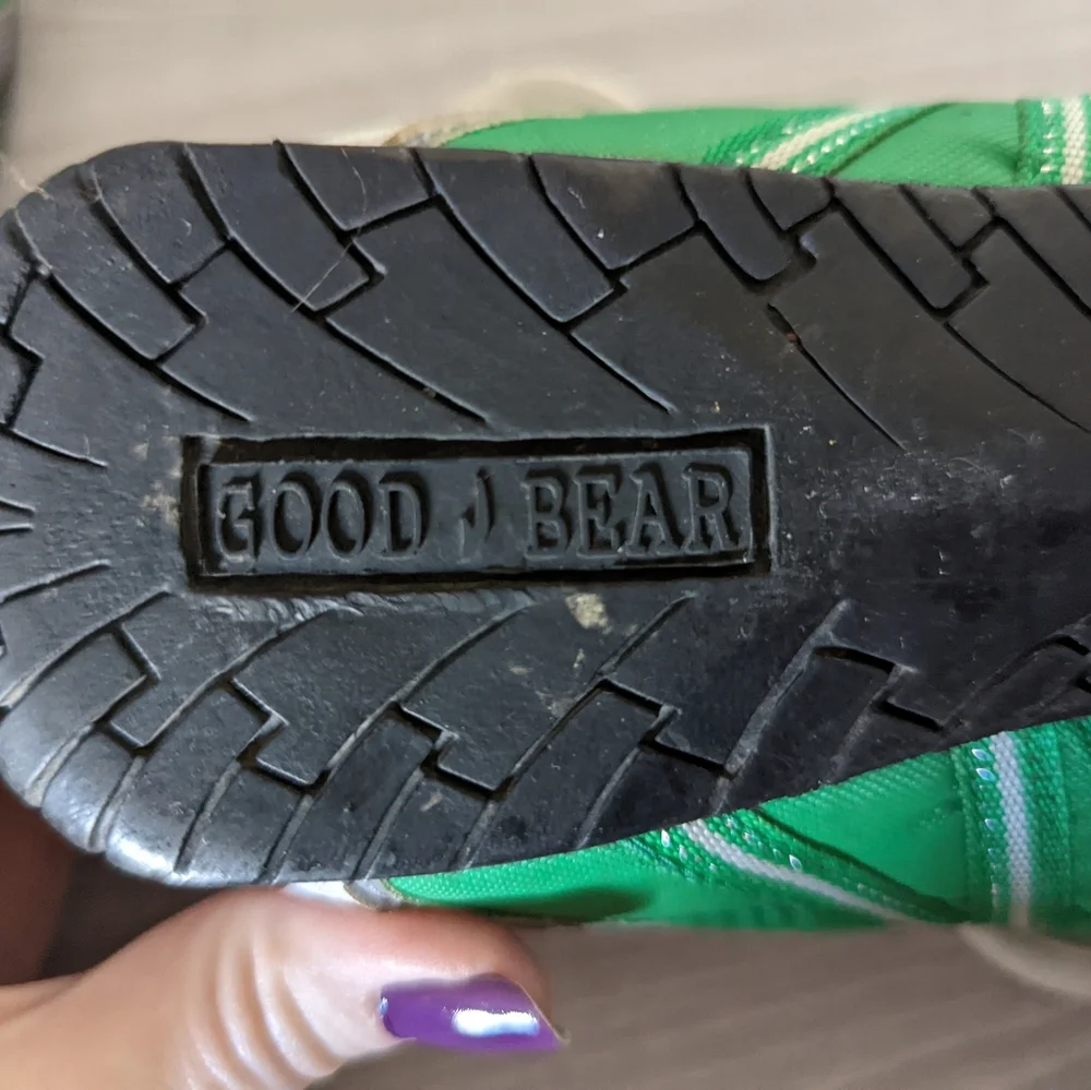 RCK Good Bear Green & White Athletic Shoes - Picture 13 of 16
